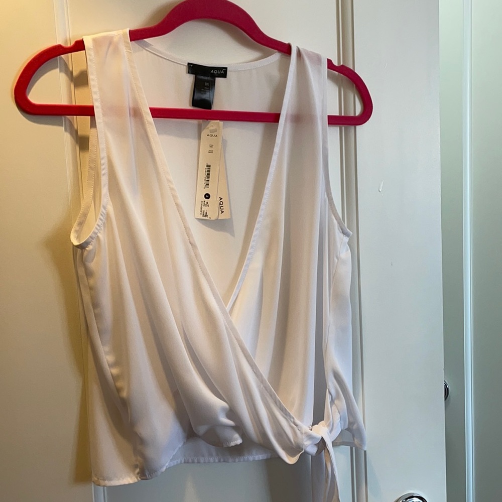 NWT Write wrap blouse